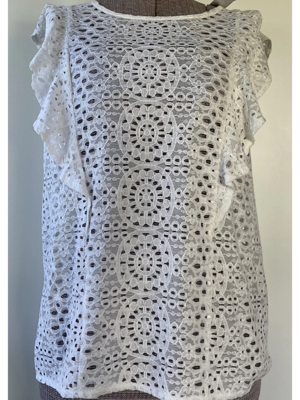 ANN TAYLOR LOFT Women’s Lace Floral Sleeveless Top Size Small NWT